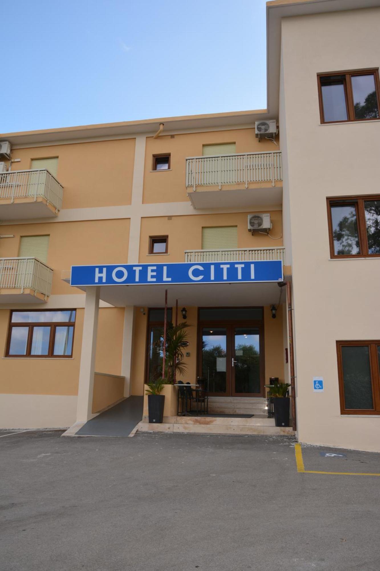 Hotel Citti Arzachena Exterior foto